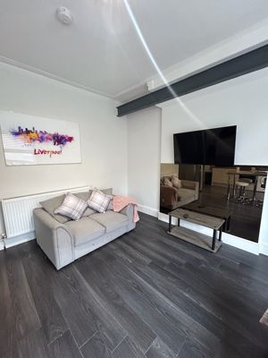 Photo 25- click for photo gallery